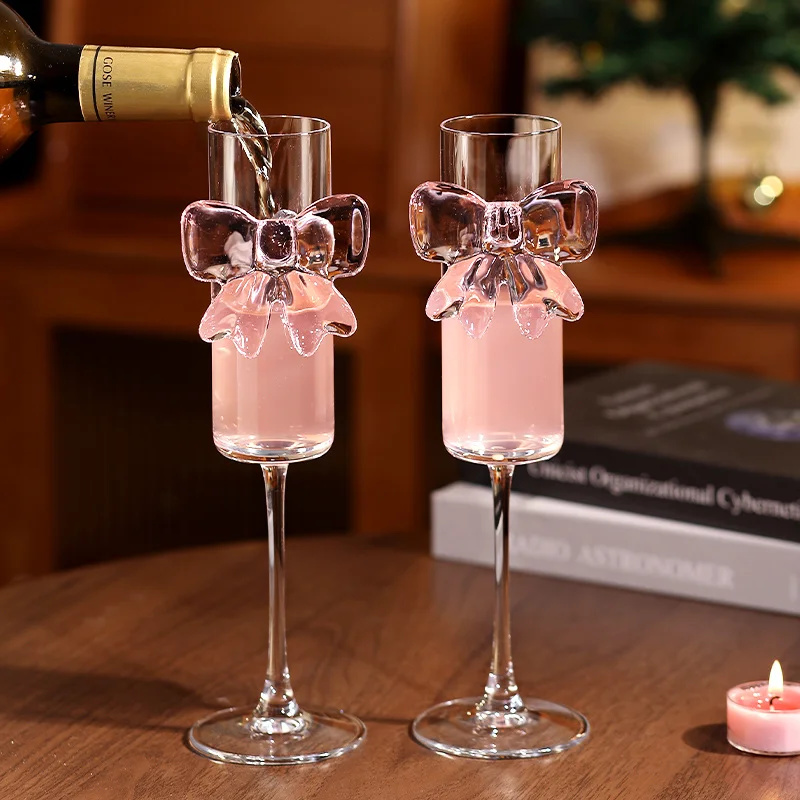 Wedding Bow Y2K Wine Glasses C - Home Decor Y2K recension och pris