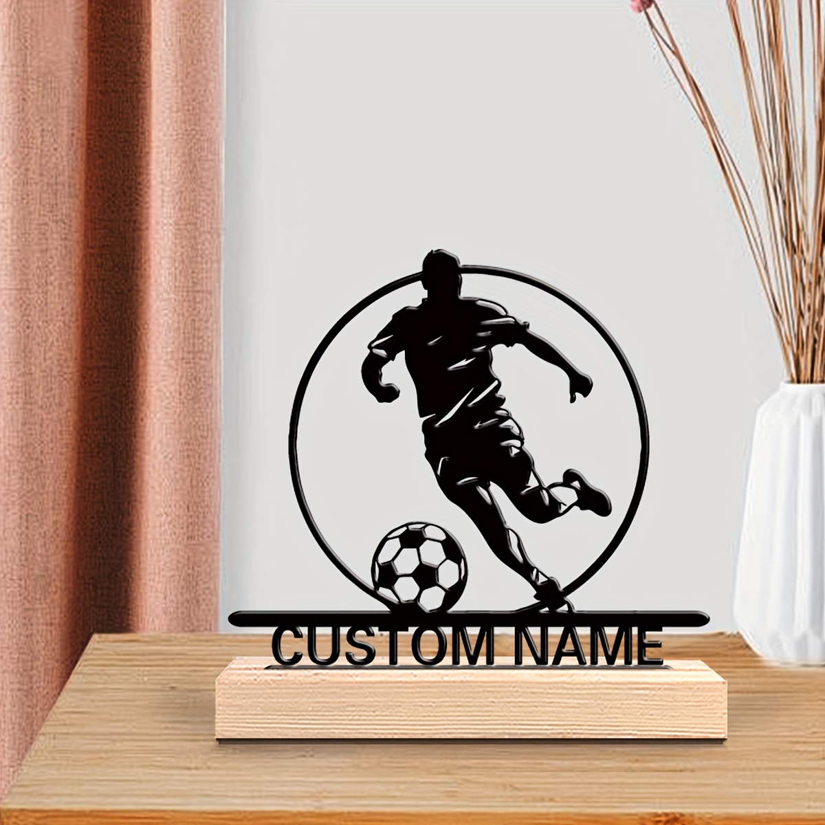 Custom Soccer Player Metal Sta - Home Decor Theme recension och pris
