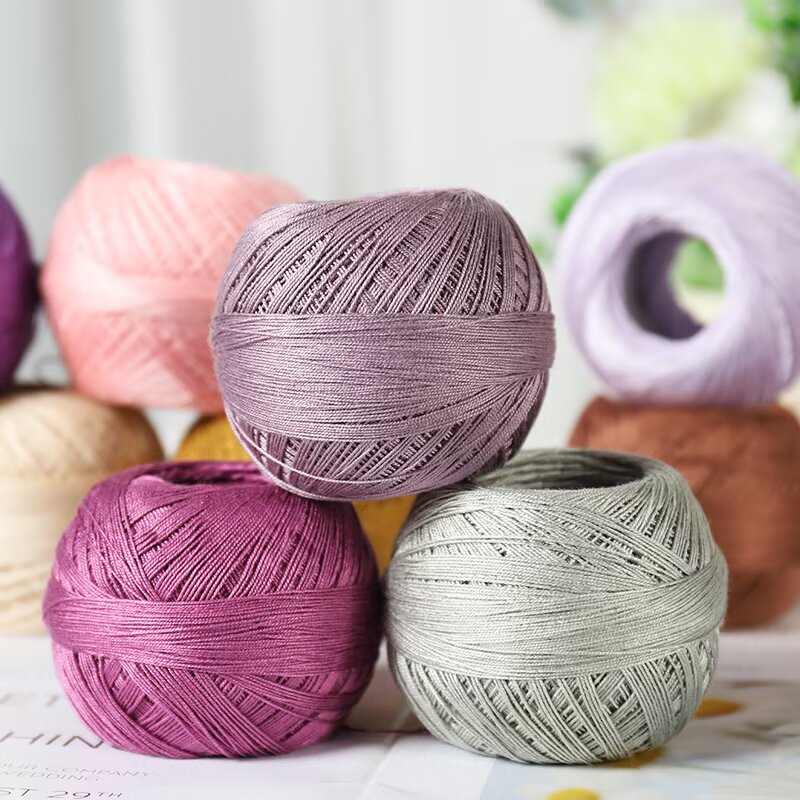 No. 7 Lace Yarn, a Relatively  - Linen Table Runner recension och pris